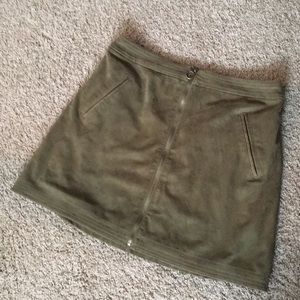 Dark Green Suede Zip up Mini Skirt